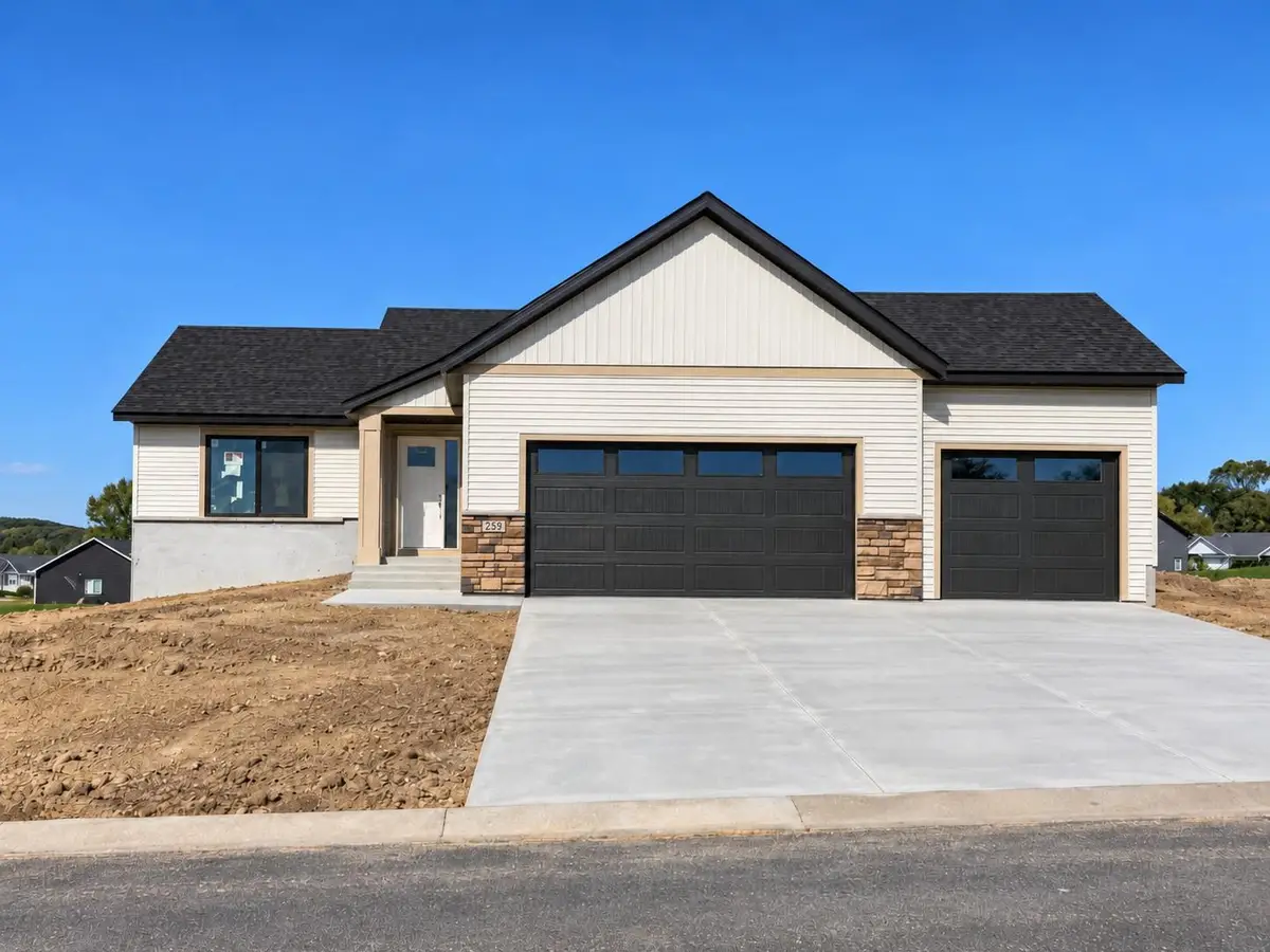 259 14th Avenue Se, Mazeppa, MN 55956 - #1