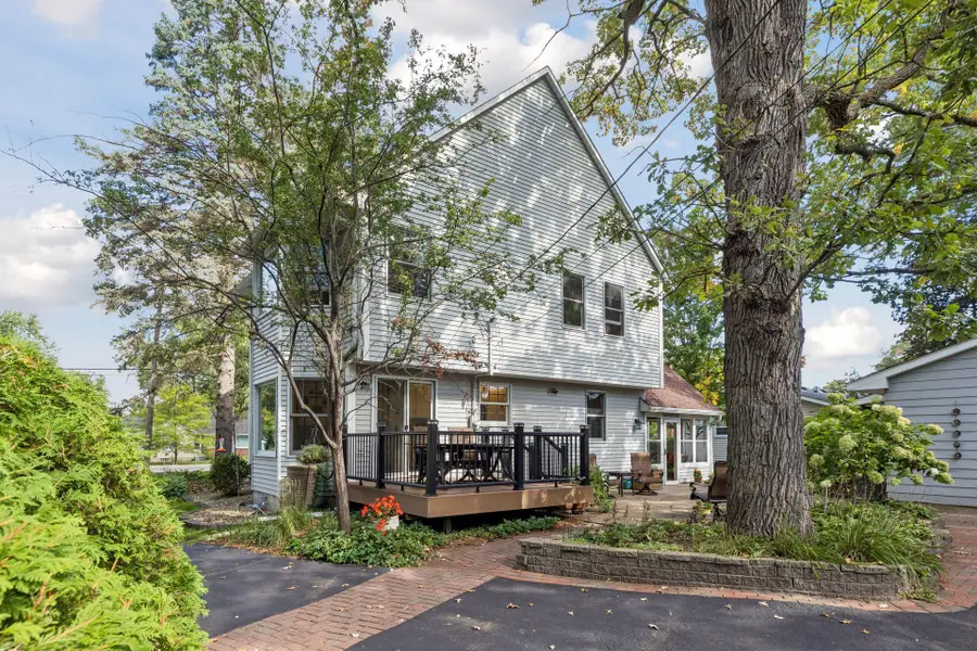 730 County Road B2 W, Roseville, MN 55113 - #3