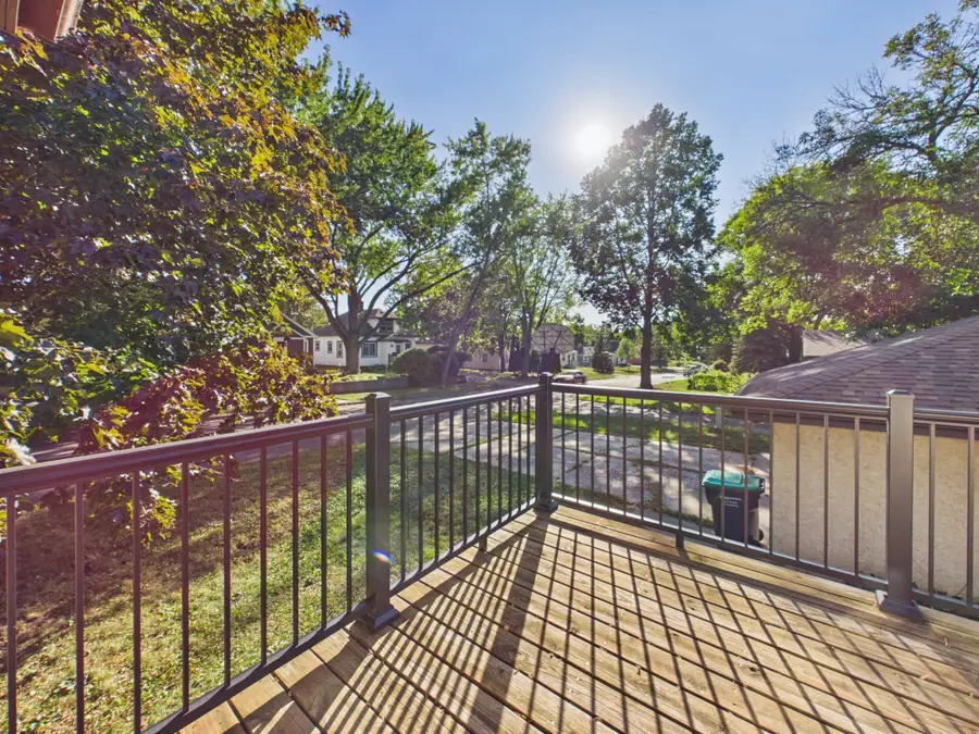 2253 Charles Street N, North Saint Paul, MN 55109 - #3