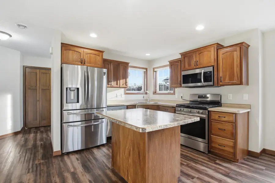 465 Meadowview Court, Paynesville, MN 56362 - #2
