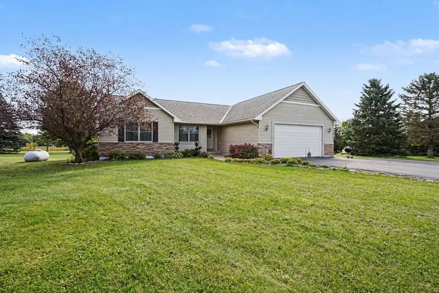 2241 122nd Street, New Richmond, WI 54017 - #2