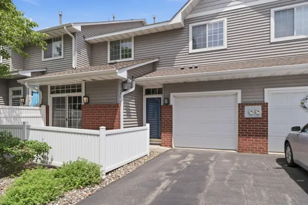 14172 Plymouth Avenue #28, Burnsville, MN 55337