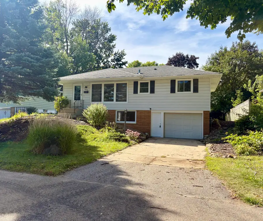 2034 24th Street Nw, Rochester, MN 55901 - #2