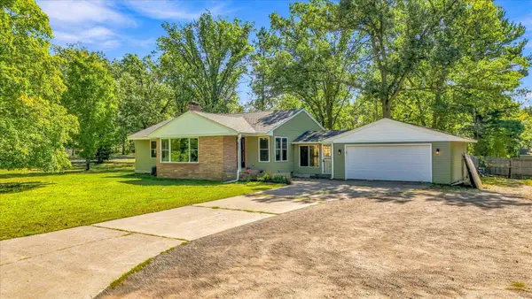 607 Fair Avenue W, Mora, MN 55051