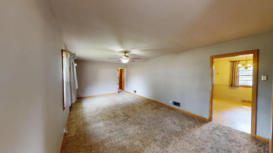 204 Fairview Drive, Albert Lea, MN 56007 - #2