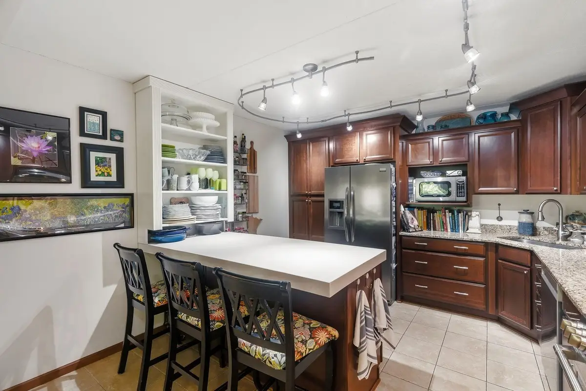 2445 Londin Lane E #202, Maplewood, MN 55119 - #1
