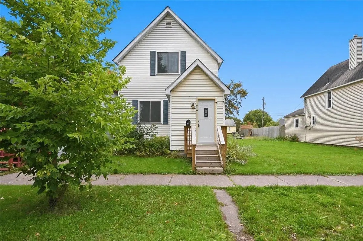 1616 Iowa Avenue, Superior, WI 54880 - #1