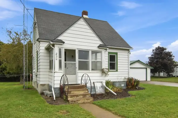 230 W Winona Avenue, Kellogg, MN 55945