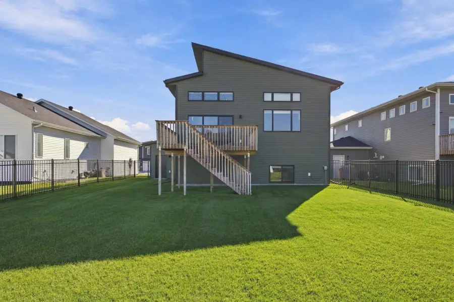 7327 Madelyn Lane S, Fargo, ND 58104 - #2