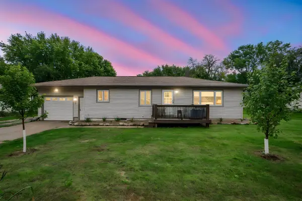 2437 Albion Avenue, Fairmont, MN 56031