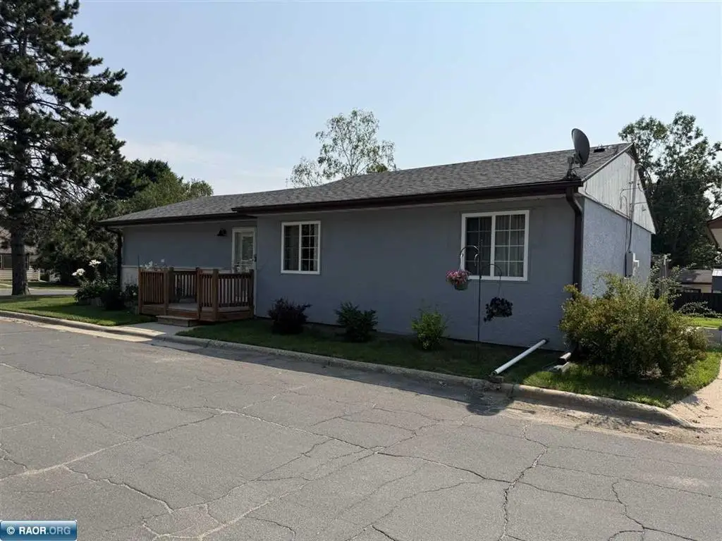 511 Indiana Avenue W, Gilbert, MN 55741 - #1