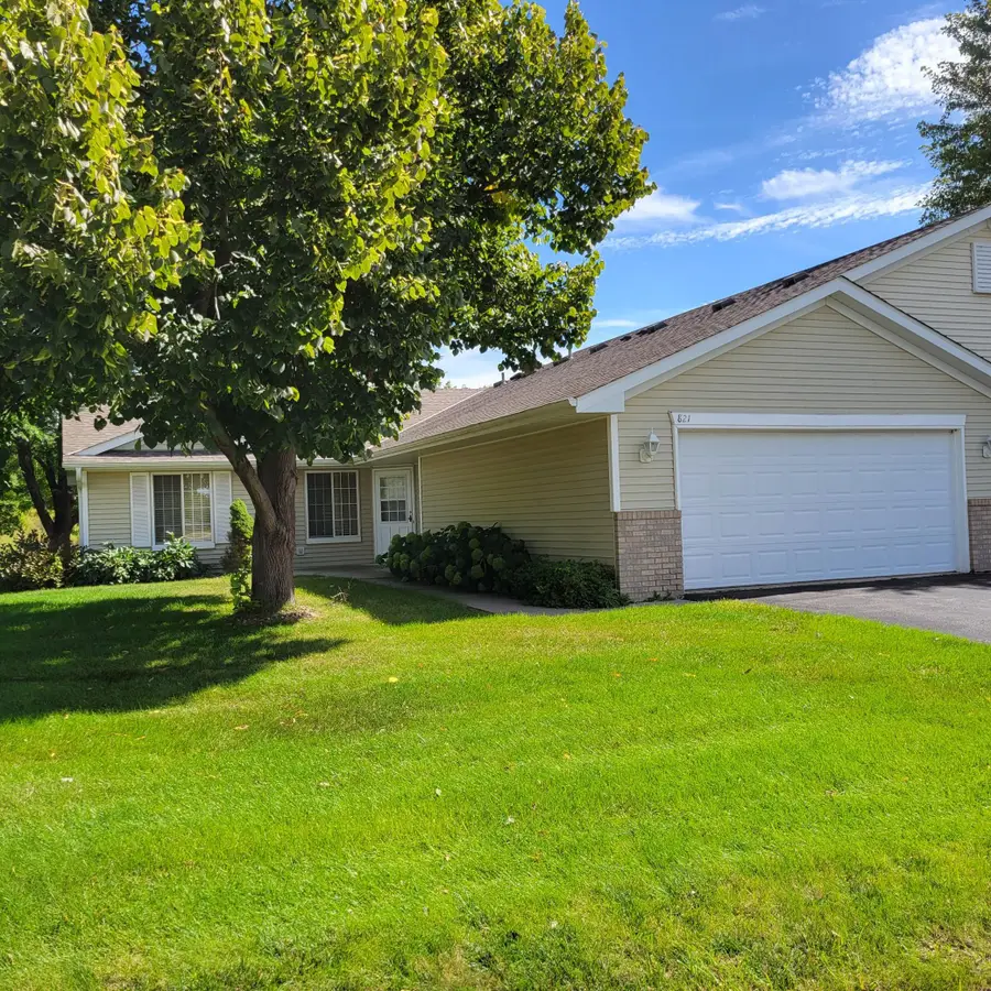 821 Greensview Court Nw, Hutchinson, MN 55350 - #3