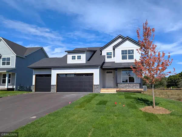 1739 Meadows Drive Ne, East Bethel, MN 55011
