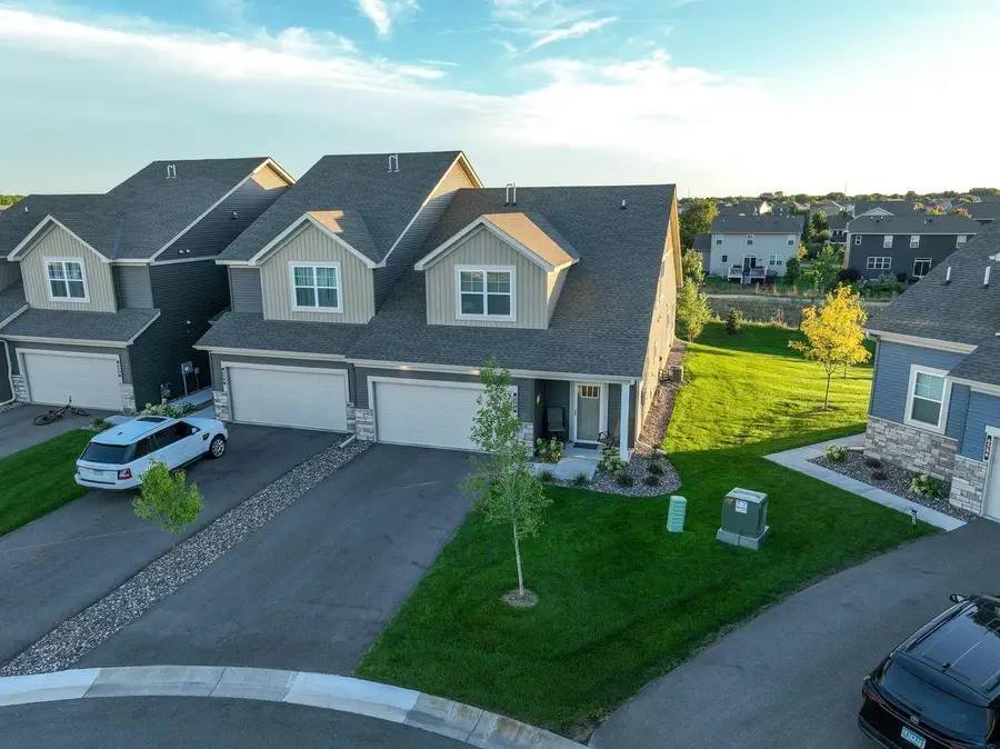 6590 Jody Avenue S, Cottage Grove, MN 55016 - #2