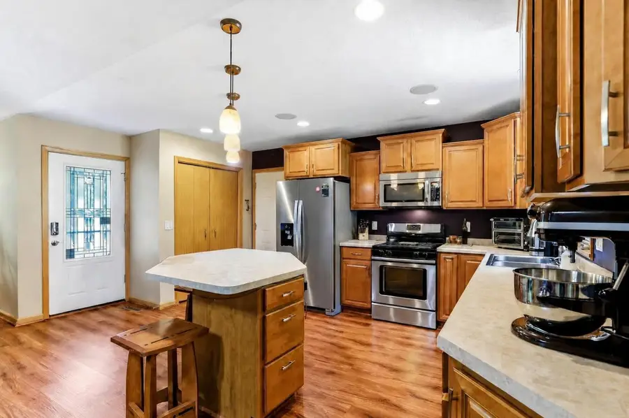 8594 Underwood Lane N, Maple Grove, MN 55369 - #2
