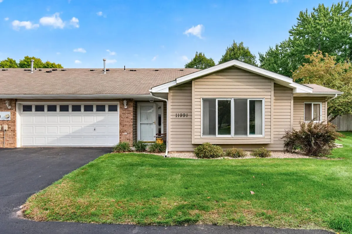 11991 Yellow Pine Street Nw, Coon Rapids, MN 55448 - #1
