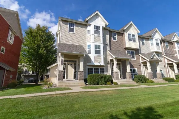 3721 Hazel Trail #A, Woodbury, MN 55129
