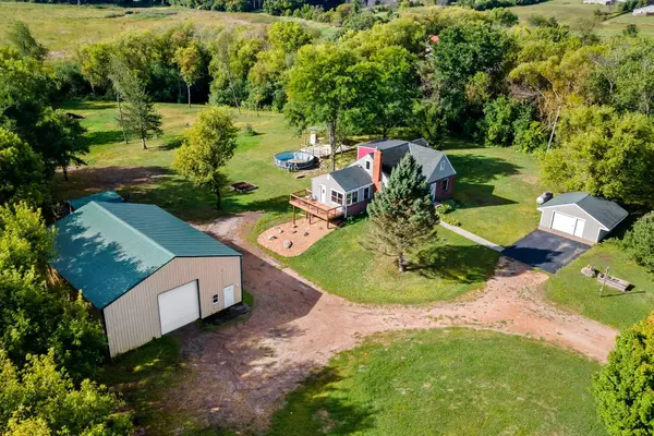 4555 Spruce Way, Orono, MN 55359