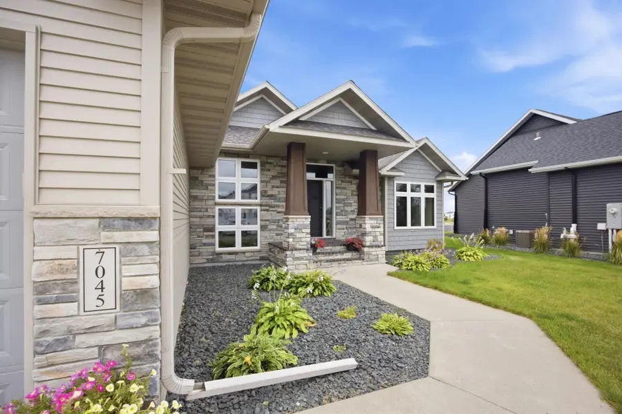 7045 Golden Valley Parkway S, Fargo, ND 58104 - #3