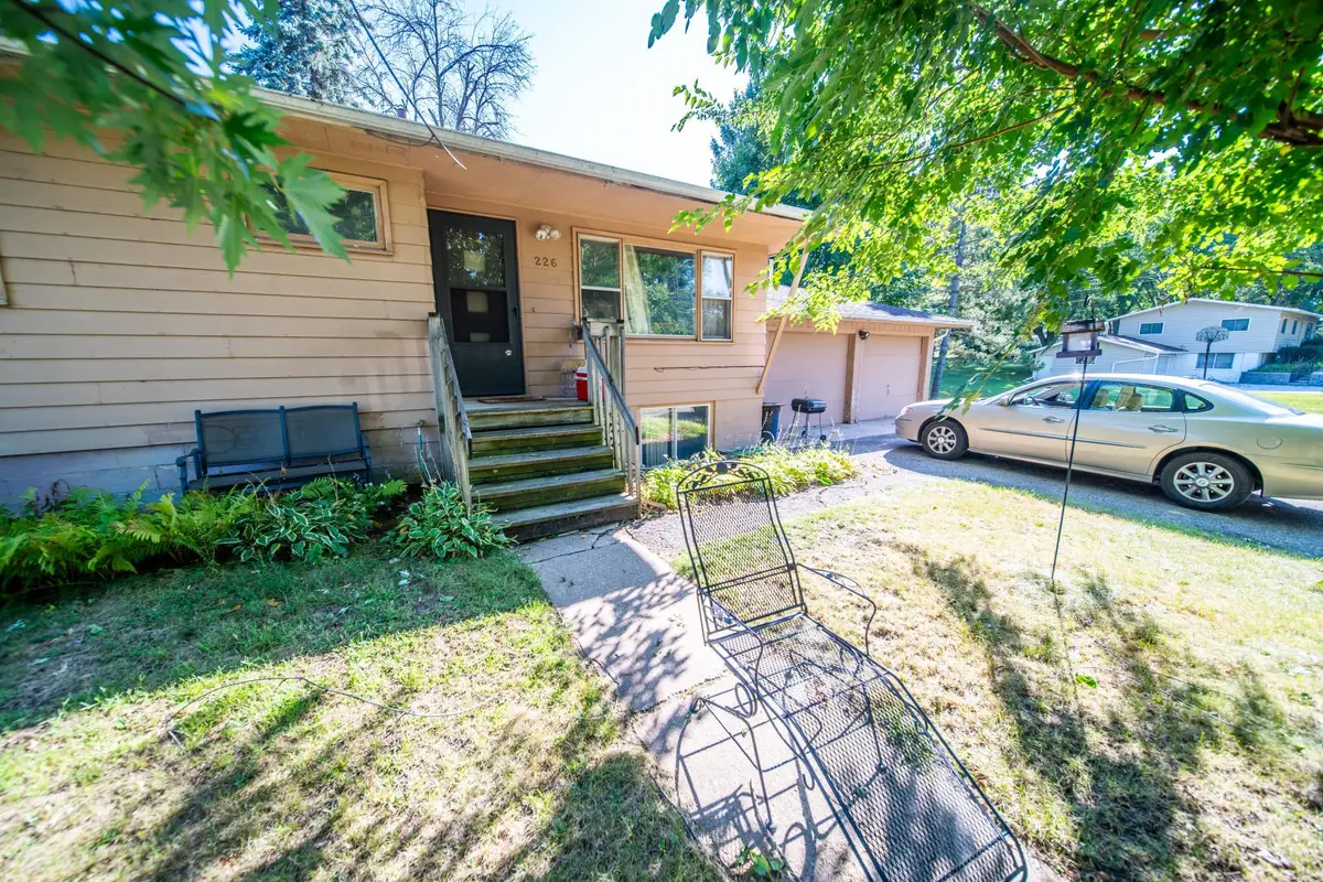 226 27th Street Ne, Rochester, MN 55906 - #1