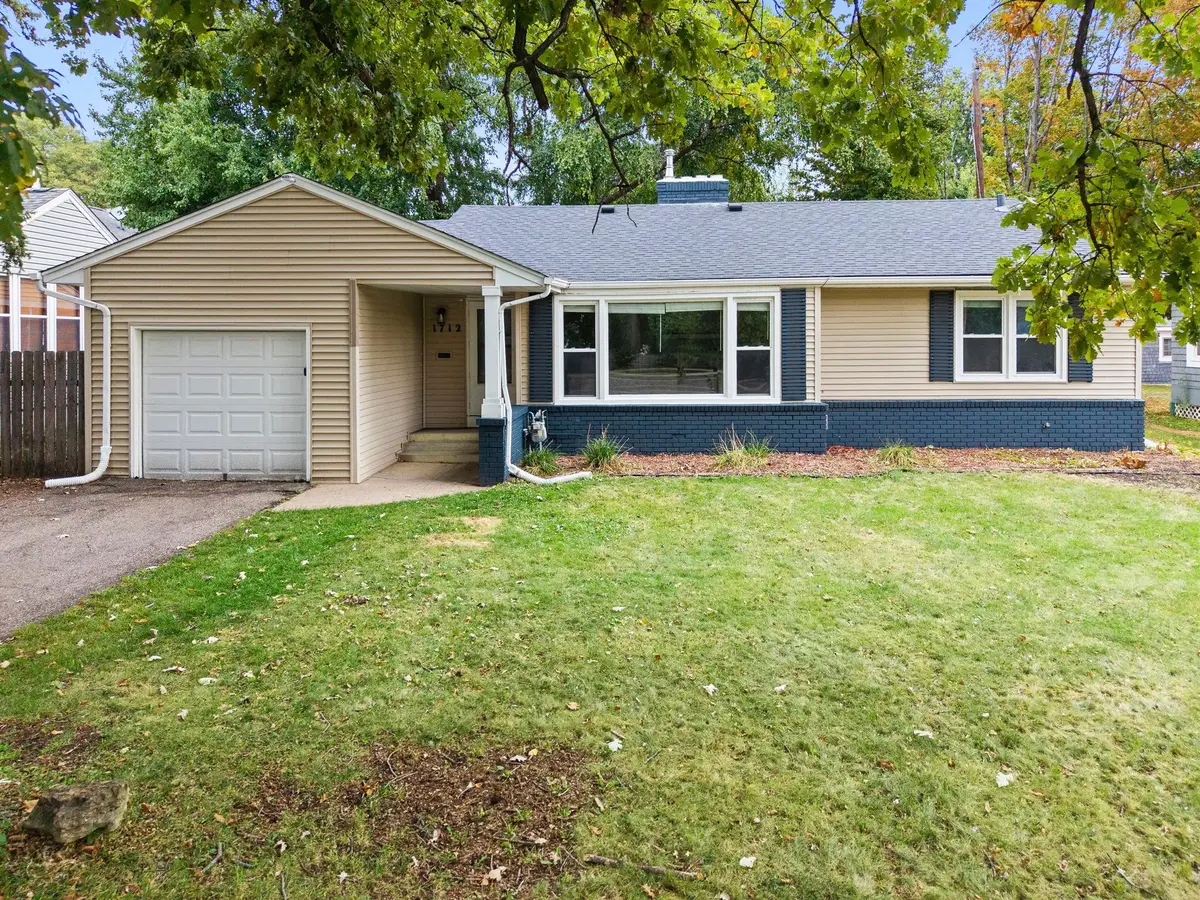 1712 W 66th Street, Richfield, MN 55423 - #1