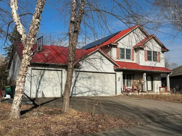 1128 Creekside Circle, Stillwater, MN 55082