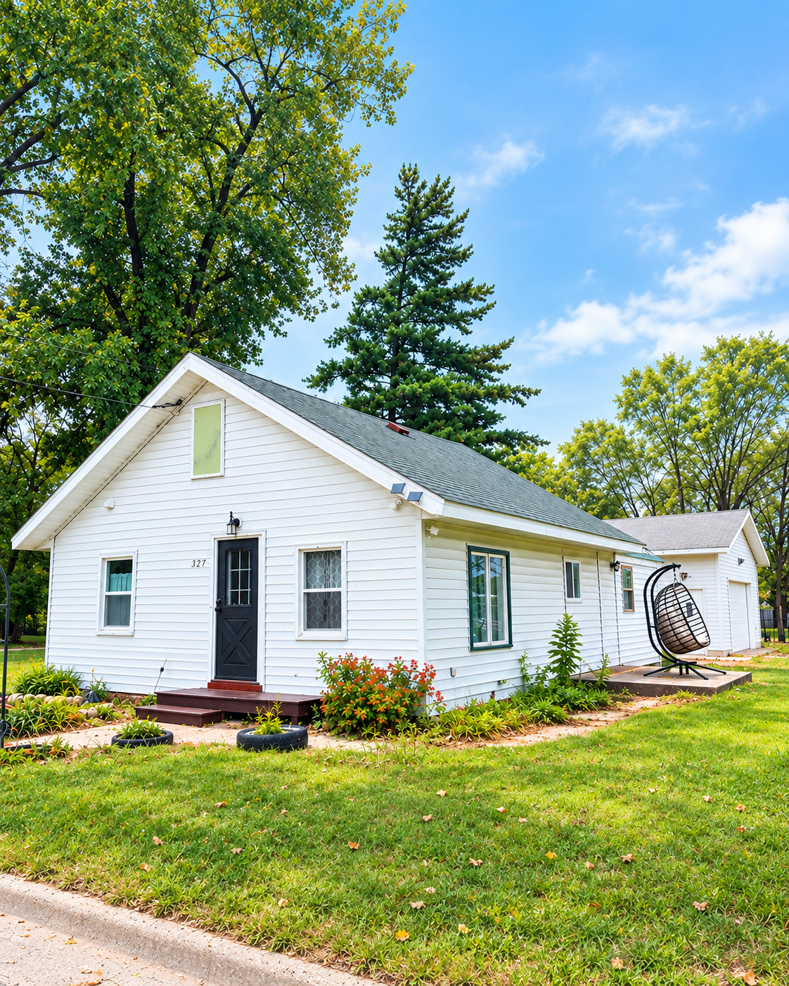 327 11th Street S, Sauk Rapids, MN 56379 - #1