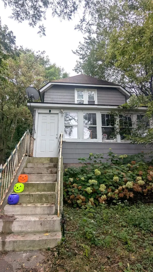 1621 Concord Street N, South Saint Paul, MN 55075