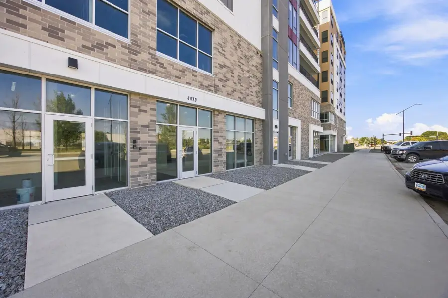 4470 24th Avenue S #401, Fargo, ND 58104 - #2