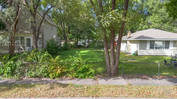 5135 Irving Avenue N, Minneapolis, MN 55430