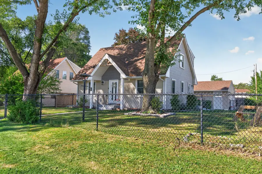 401 108th Lane Nw, Coon Rapids, MN 55448 - #3