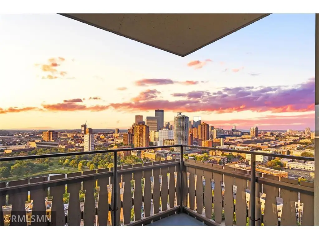 400 Groveland Avenue #2313, Minneapolis, MN 55403 - #1