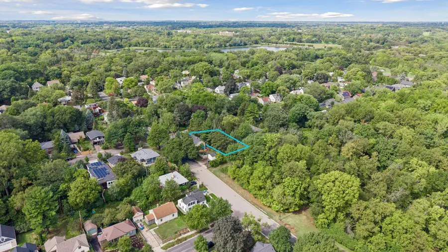 224 Vincent Avenue N, Minneapolis, MN 55405 - #2