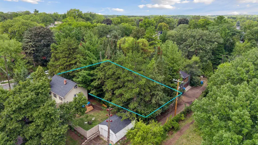 224 Vincent Avenue N, Minneapolis, MN 55405 - #3