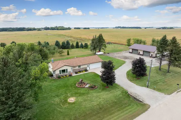 4604 SE 64th Avenue, Claremont, MN 55924