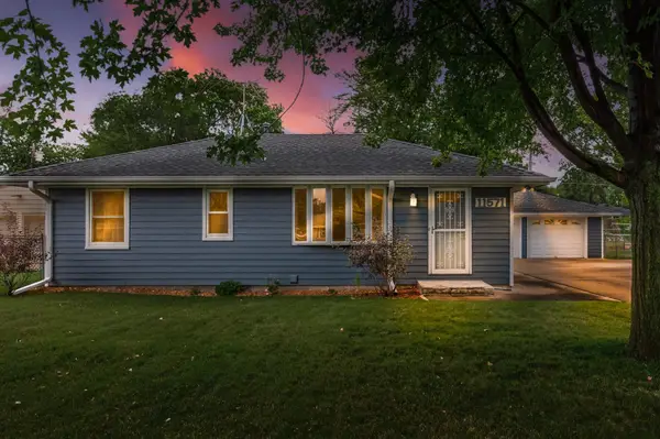 11571 Kumquat Street Nw, Coon Rapids, MN 55448