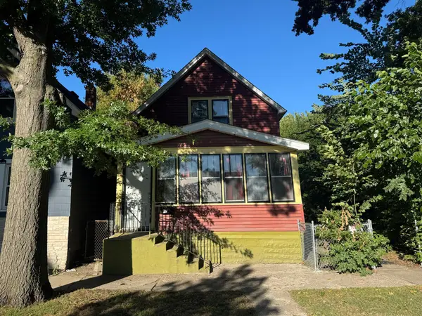 849 Woodbridge Street, Saint Paul, MN 55117