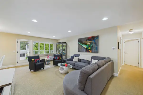6005 Eden Prairie Road #210, Edina, MN 55436