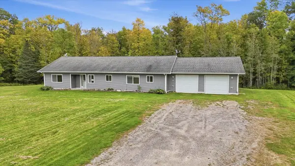 10104 Three Bridges Road, Cook, MN 55723