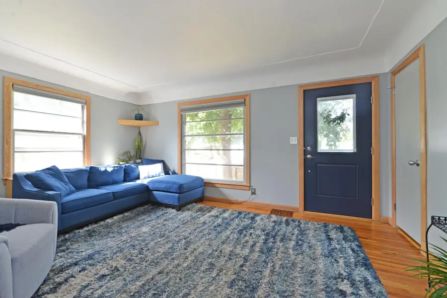 3415 2 1/2 Street Ne, Minneapolis, MN 55418 - #3