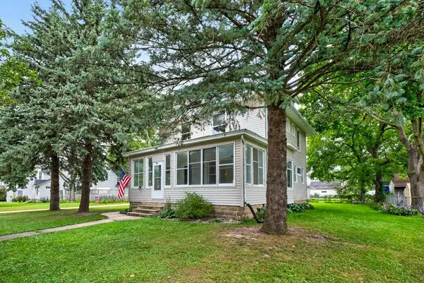 706 N Broadway Avenue, Le Roy, MN 55951