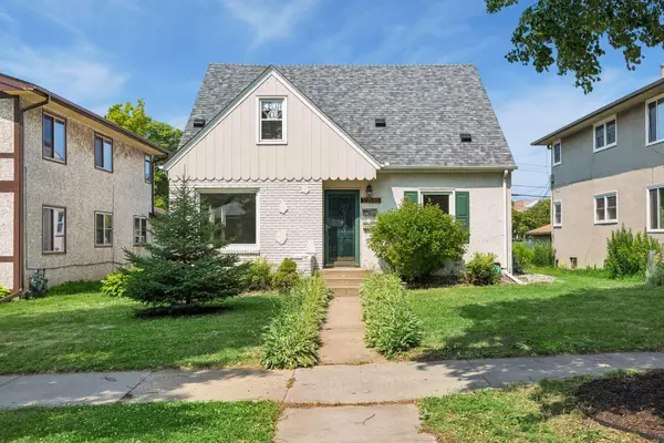 2206 Arthur Street Ne, Minneapolis, MN 55418