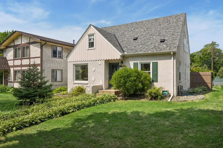 2206 Arthur Street Ne, Minneapolis, MN 55418 - #2