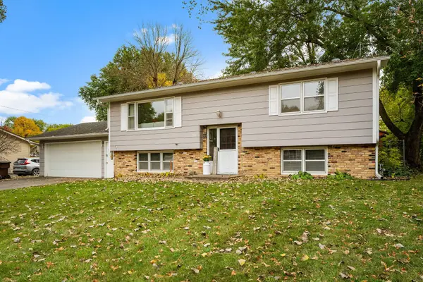 109 Oak Avenue Sw, Saint Michael, MN 55376