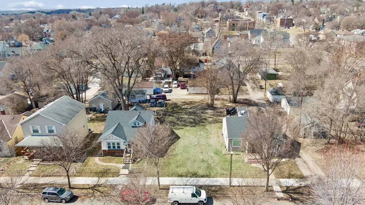 1815 Queen Avenue N, Minneapolis, MN 55411 - #1