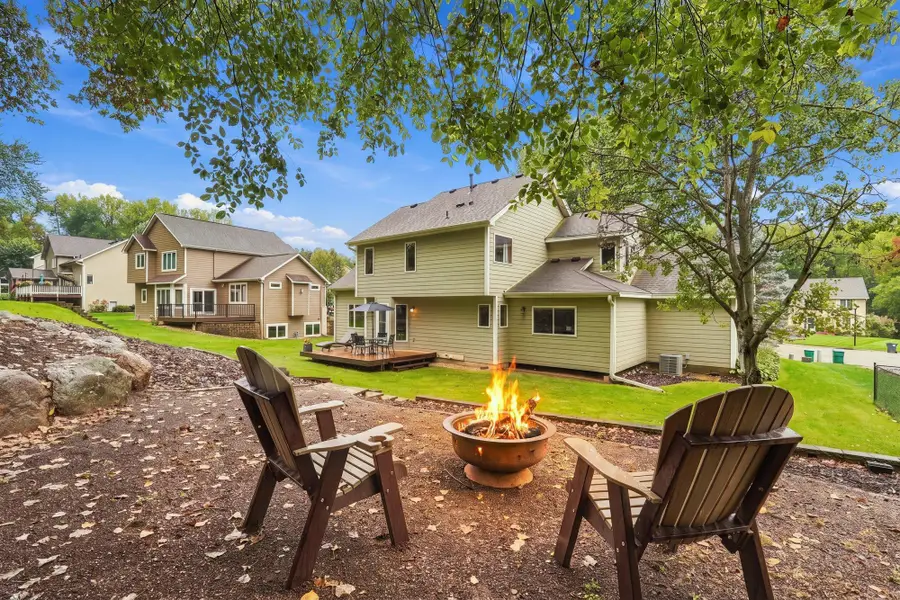 524 Eastwood Court, Eagan, MN 55123 - #2