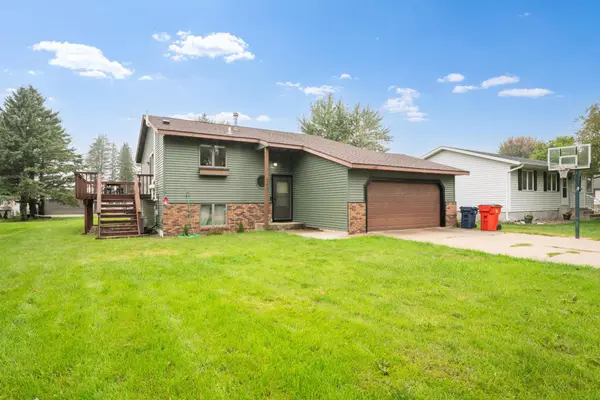 145 4th Avenue Nw, Elgin, MN 55932