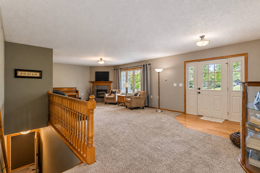 111 Loraine Drive, Lake Crystal, MN 56055 - #2