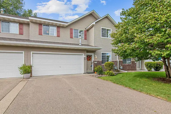 3204 Juniper Circle #C, Woodbury, MN 55125