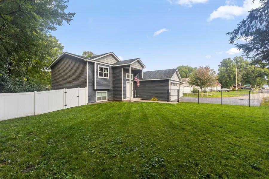 111 3rd Avenue Sw, Isanti, MN 55040 - #2